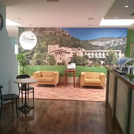 La Figuerola & Restaurant Hotel 4*